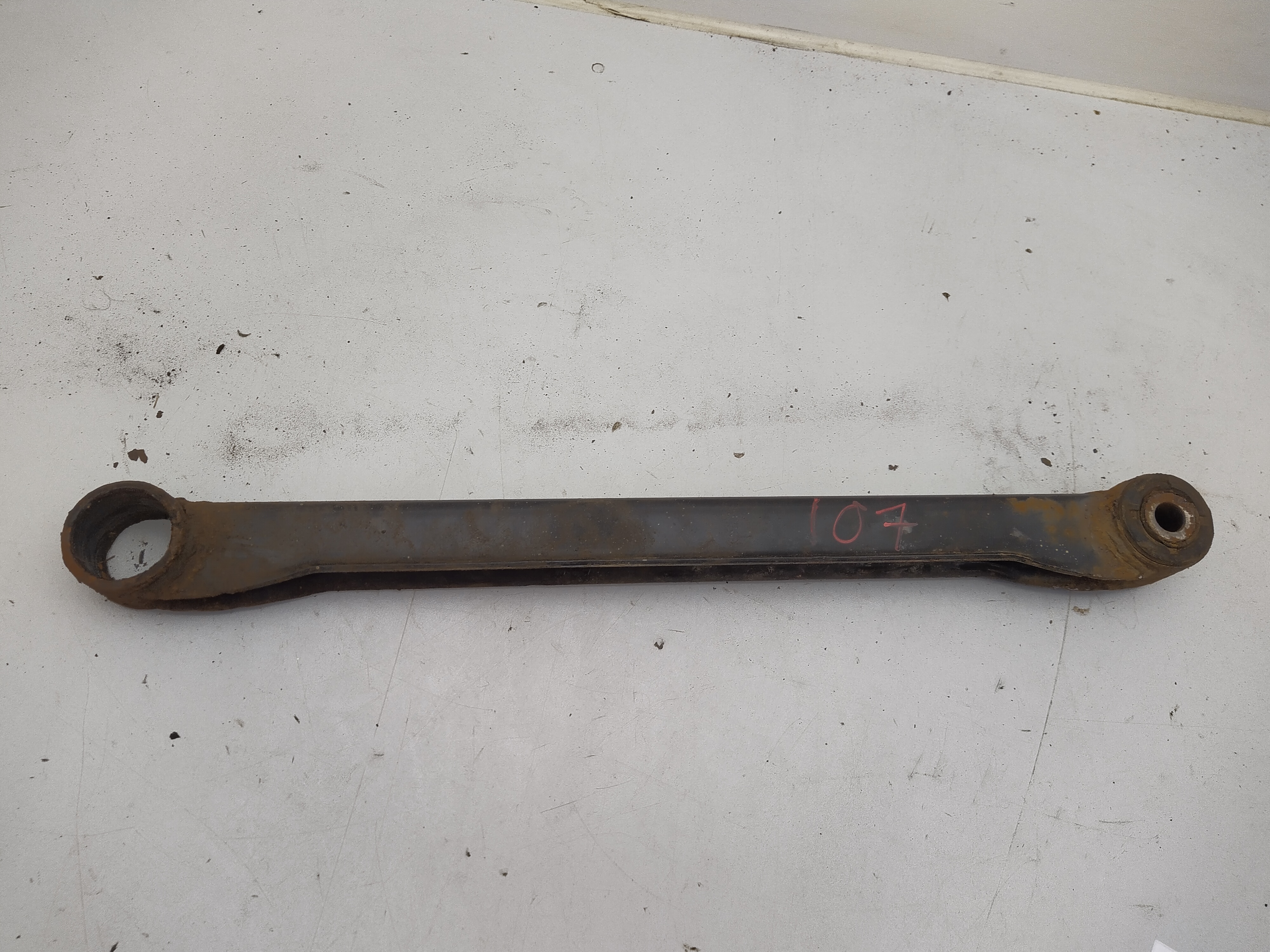 Querlenker hinten U Form passend für Subaru Impreza 1 Lager defekt