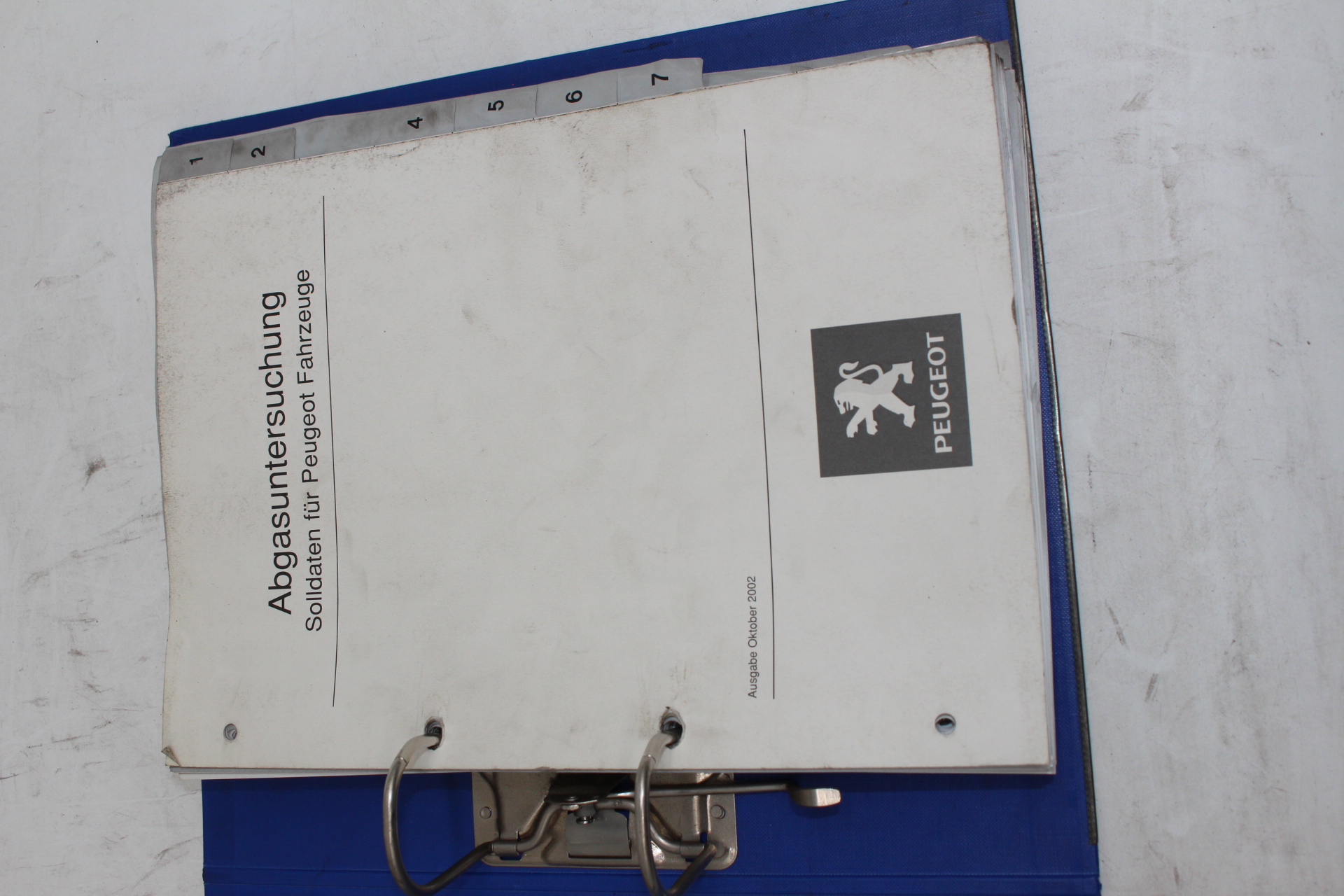 Original Peugeot Ordner Abgasuntersuchung Solldaten Oktober 2002 RAR SELTEN SAMMLER