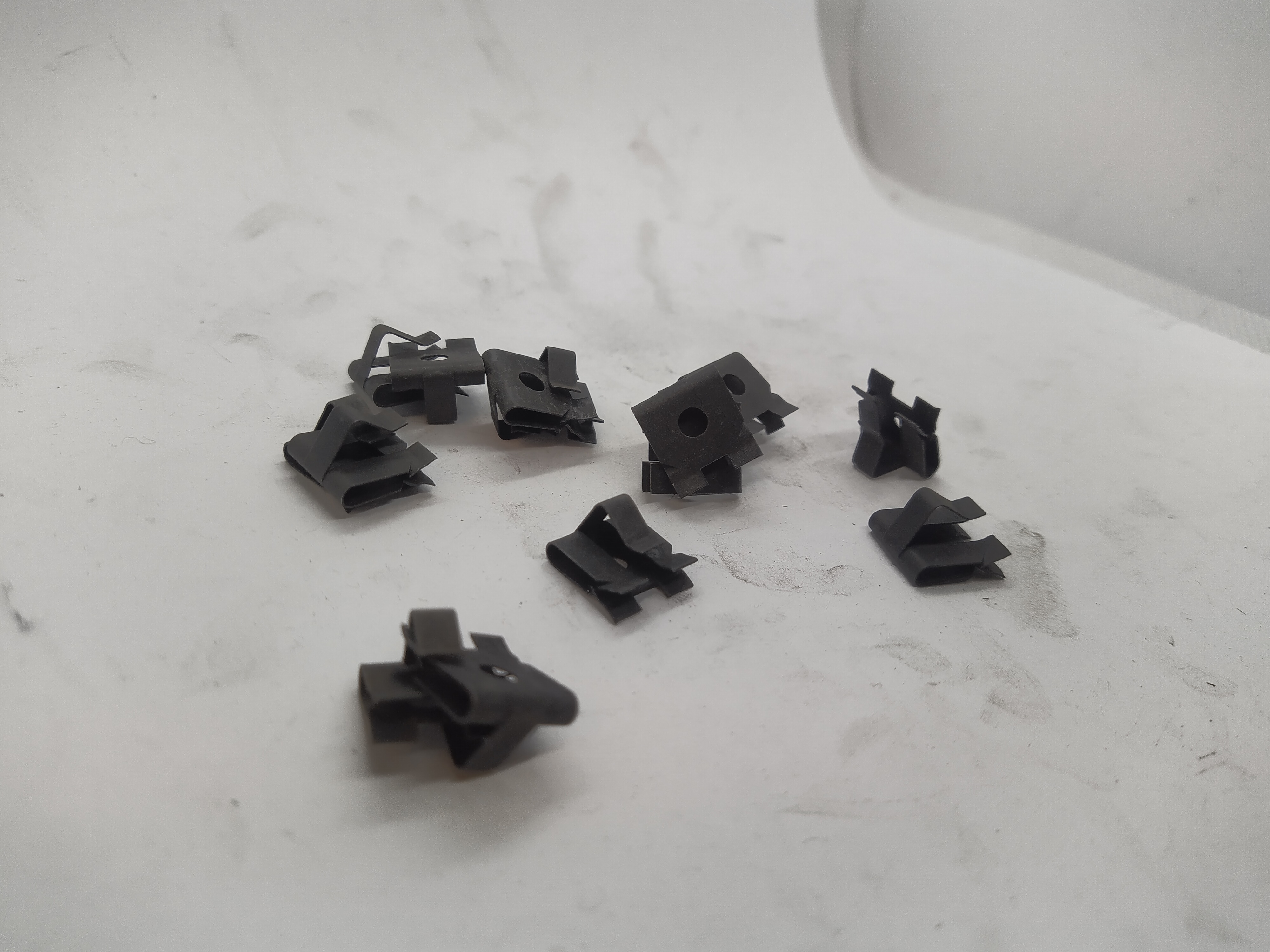 Original Citroen / Peugeot HALTEKLAMMER ABLAGEFACH 822163 NEU NOS