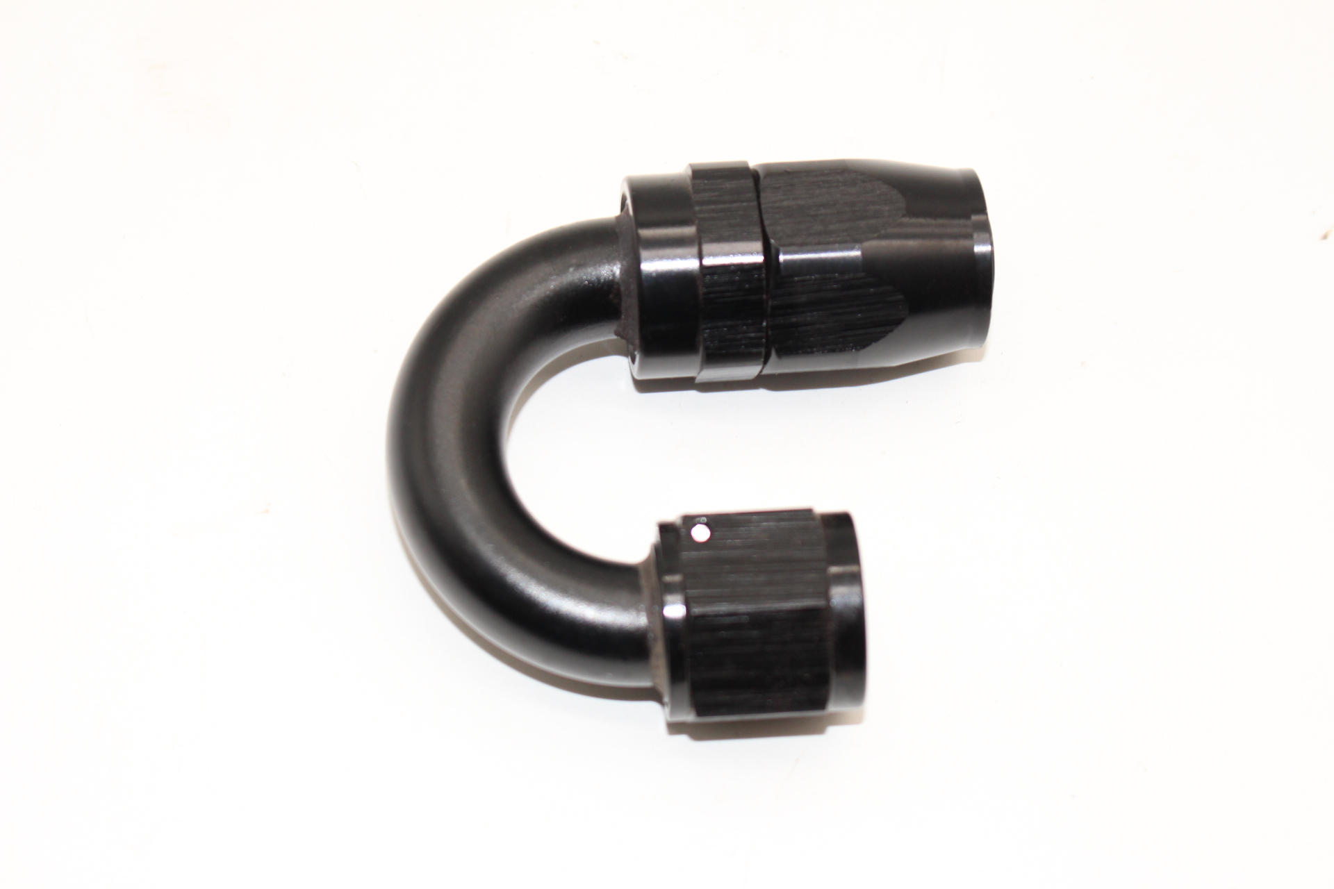 Gebrauchter 180° Alu-Fitting Dash 10 (AN10 / JIC10) – Schwarz eloxiert