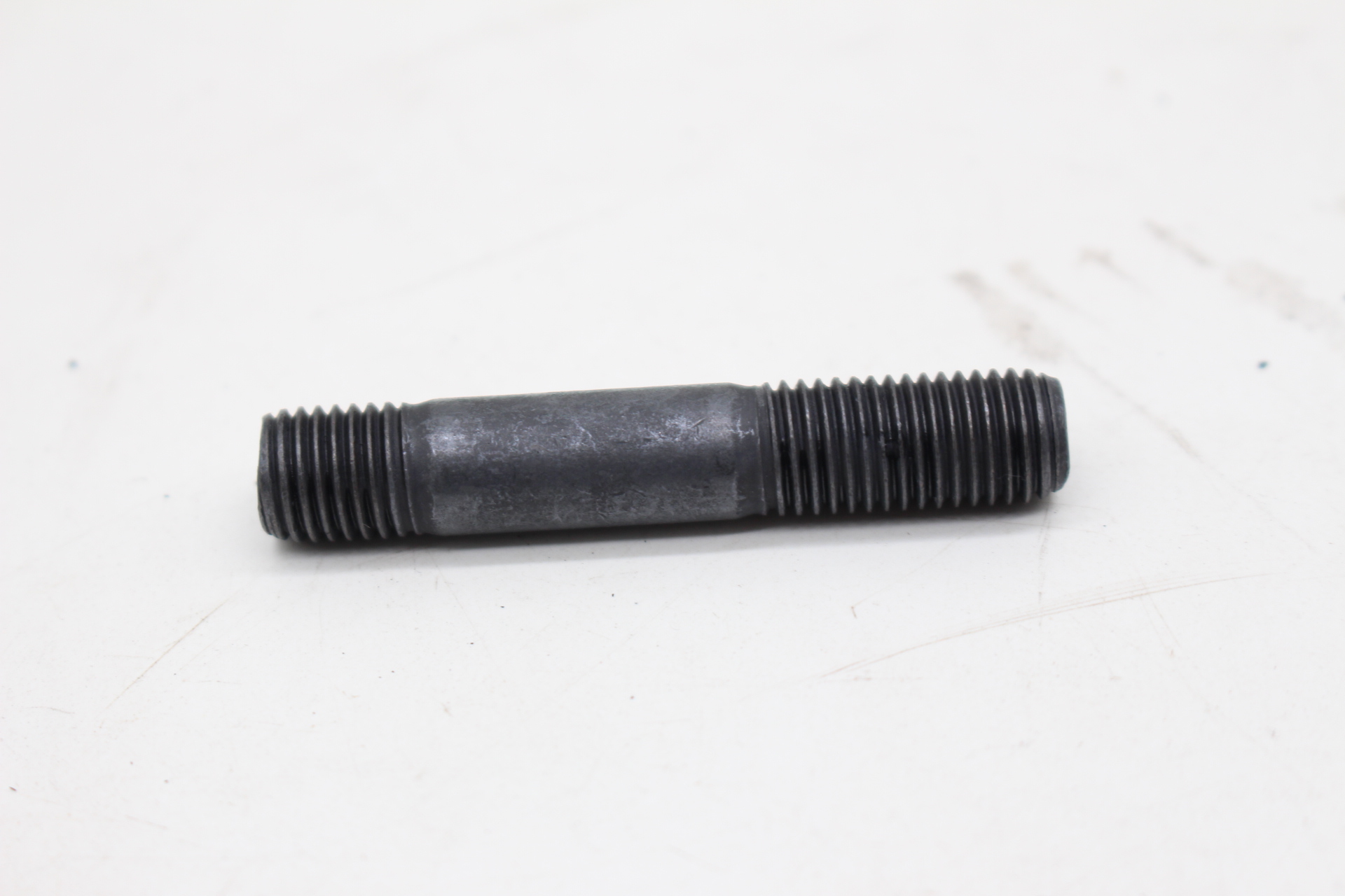 Stehbolzen Hyundai Kia 28264-4A010 Stud Original Befestigungsbolzen neu
