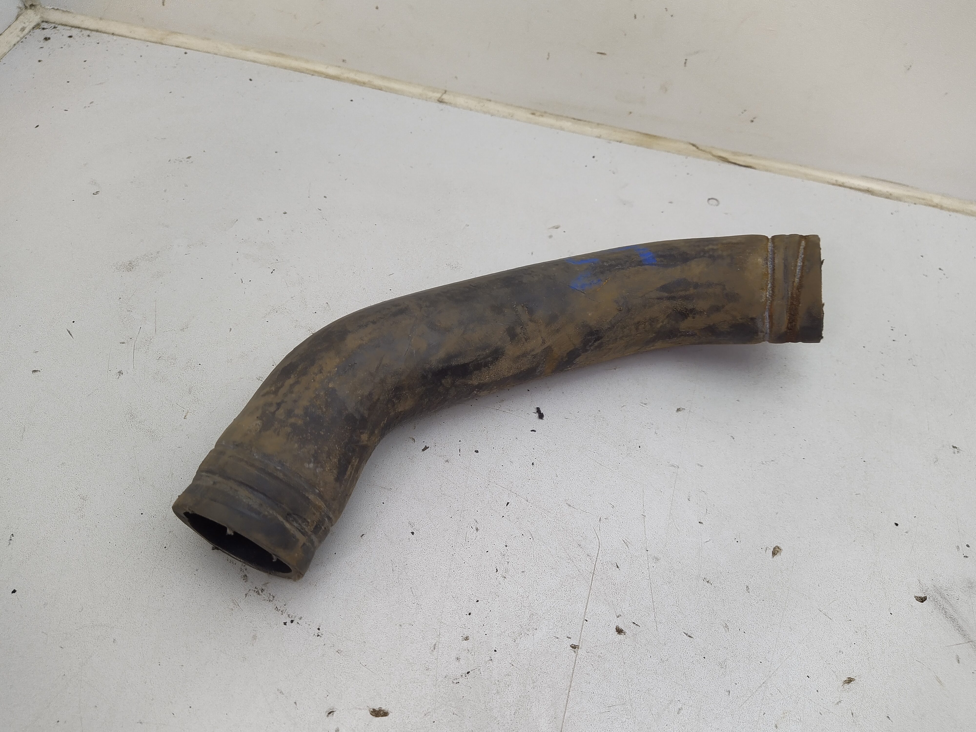 Kühlwasserschlauch unten von Subaru Legacy 3 BE BH