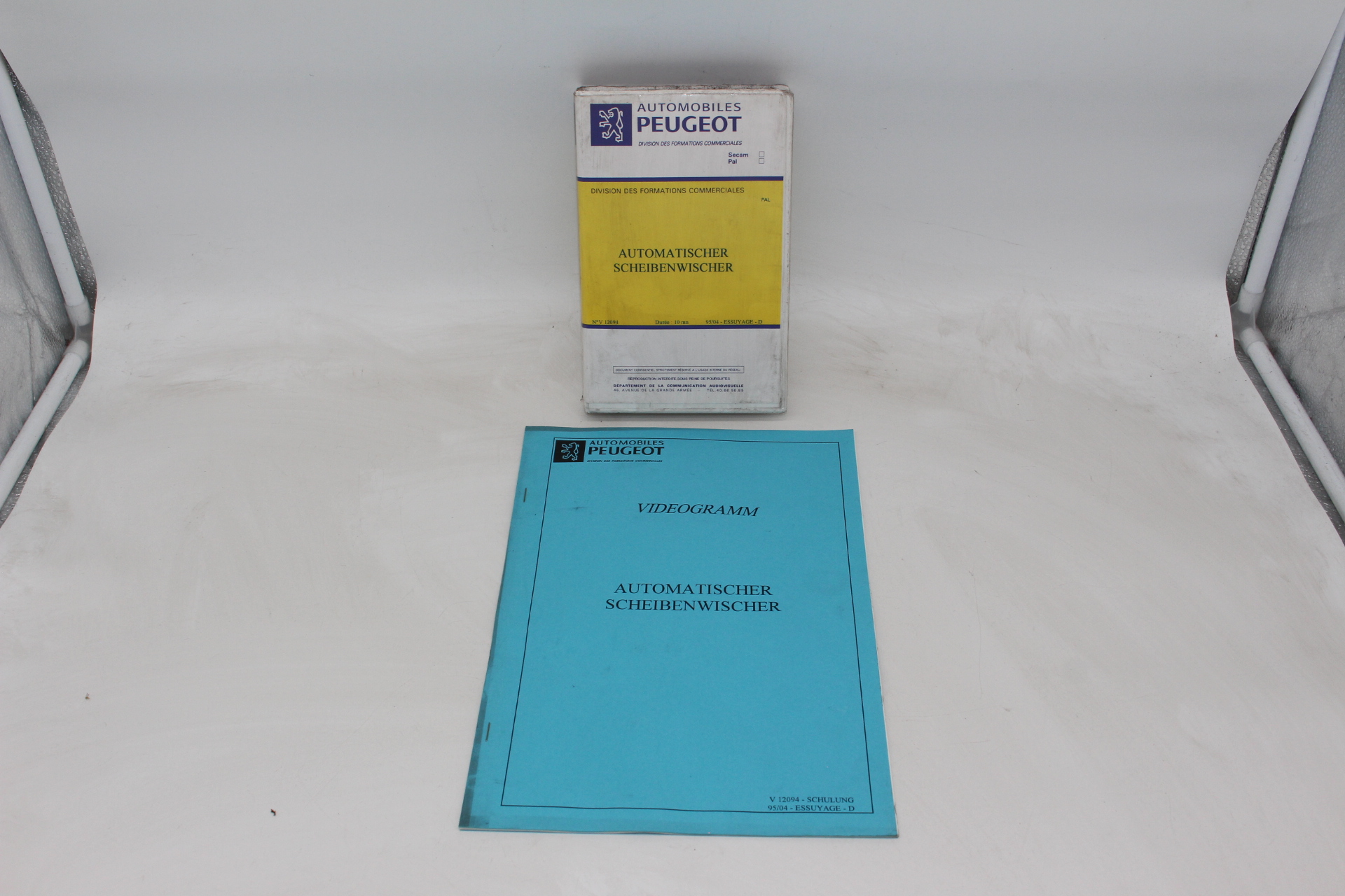 Original Peugeot Lehrvideokassette – Automatischer Scheibenwischer