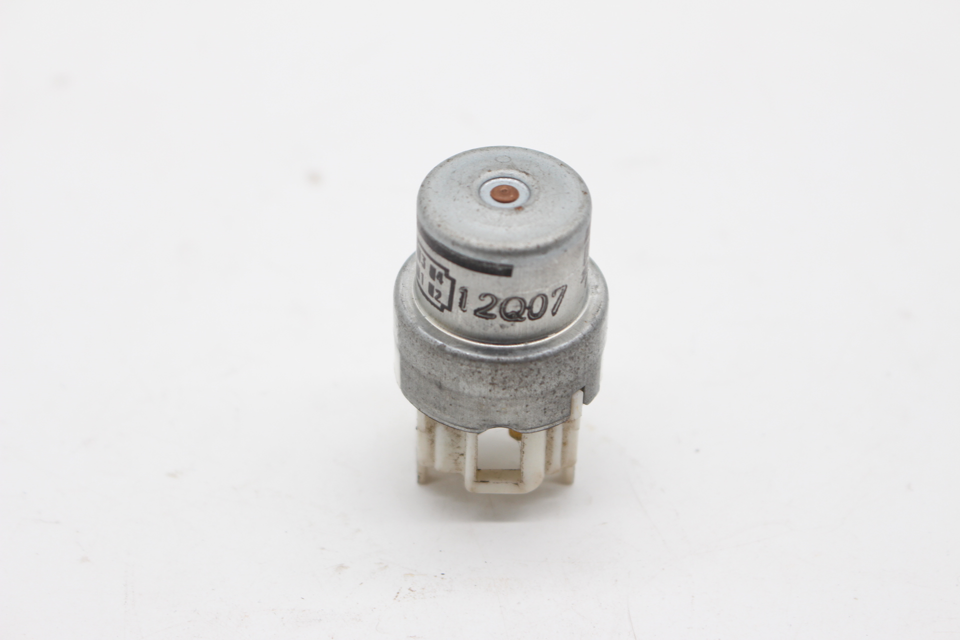 Denso 056700-5260 Subaru Relai