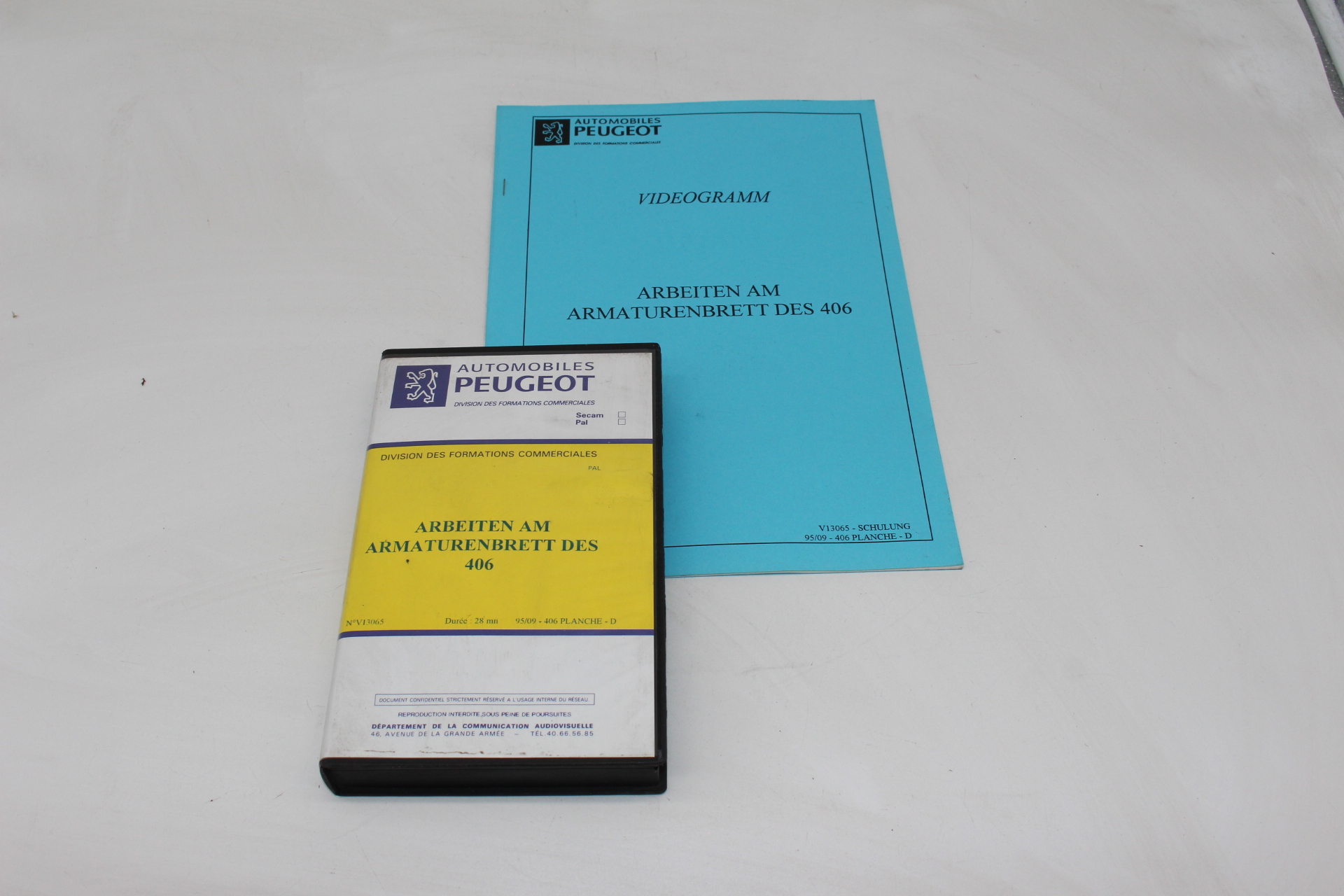 Peugeot Lehrvideokassette – ARBEITEN AM ARMATURENBRETT DES 406