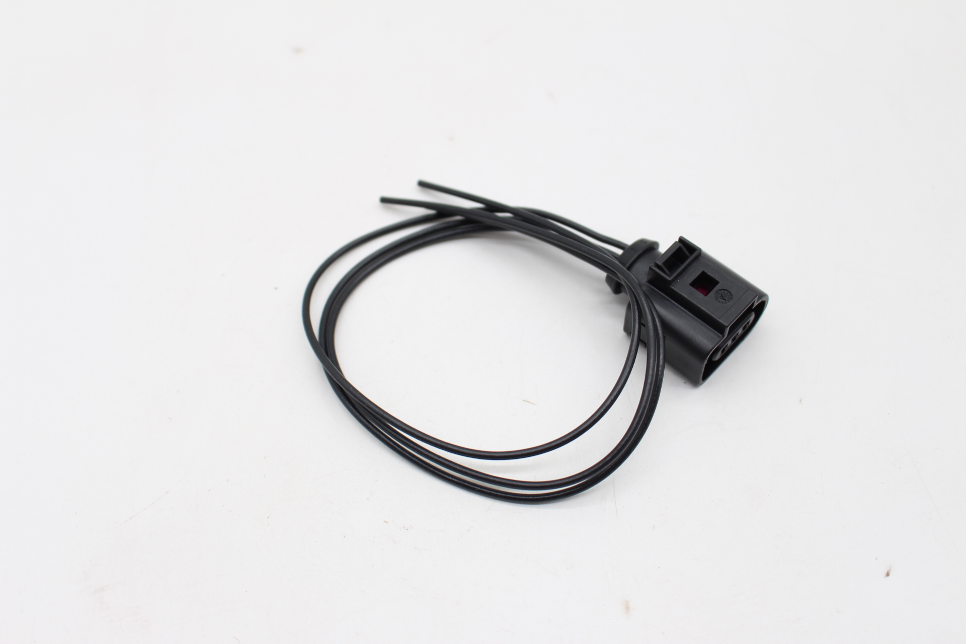 Vormontierter Stecker 1J0973703 – 3-polig, gedichtet, weiblich – inkl. 30 cm Kabel