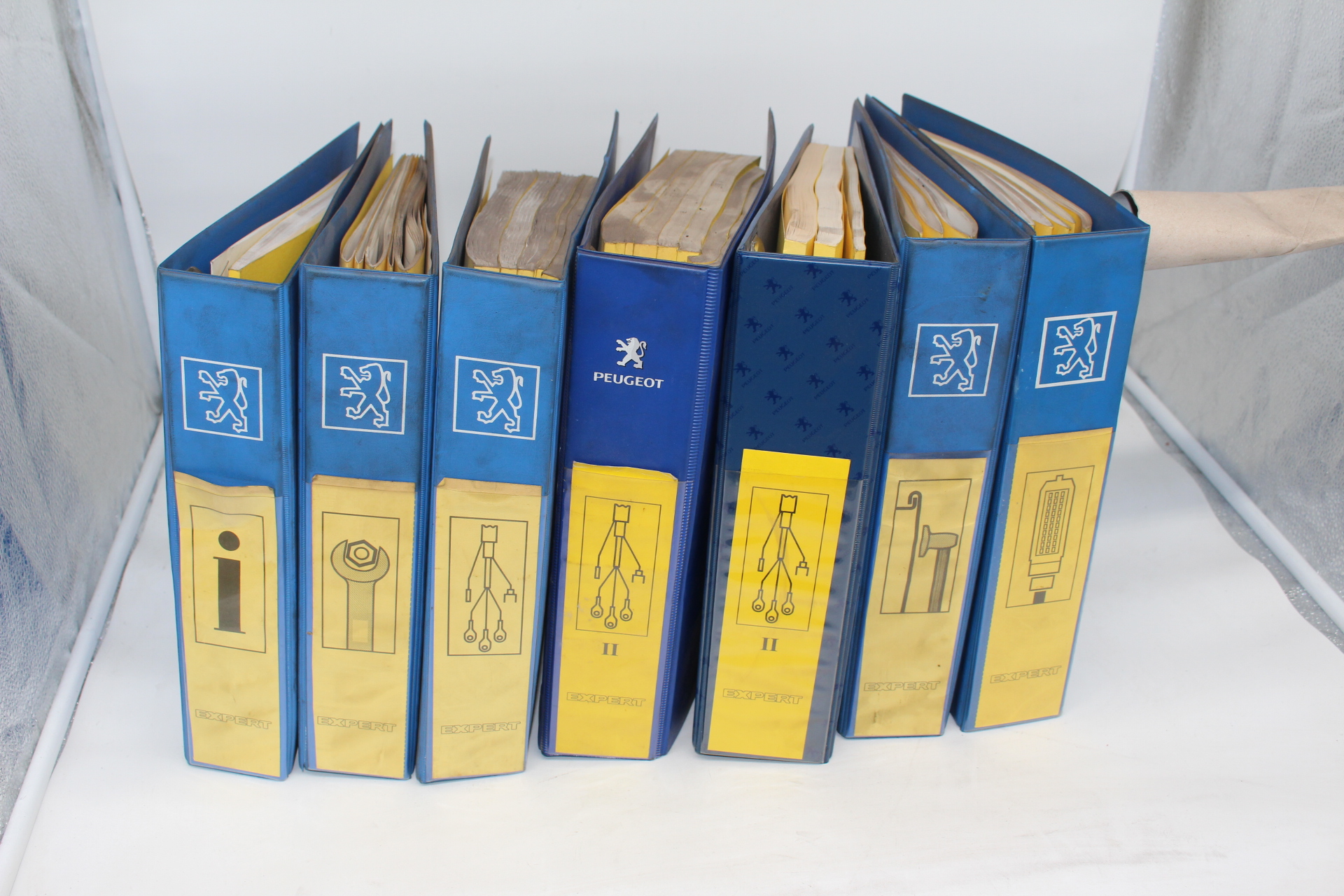 Peugeot Expert bis 00 Werkstattordner - Originale Reparaturanleitung, Schaltpläne & Handbücher