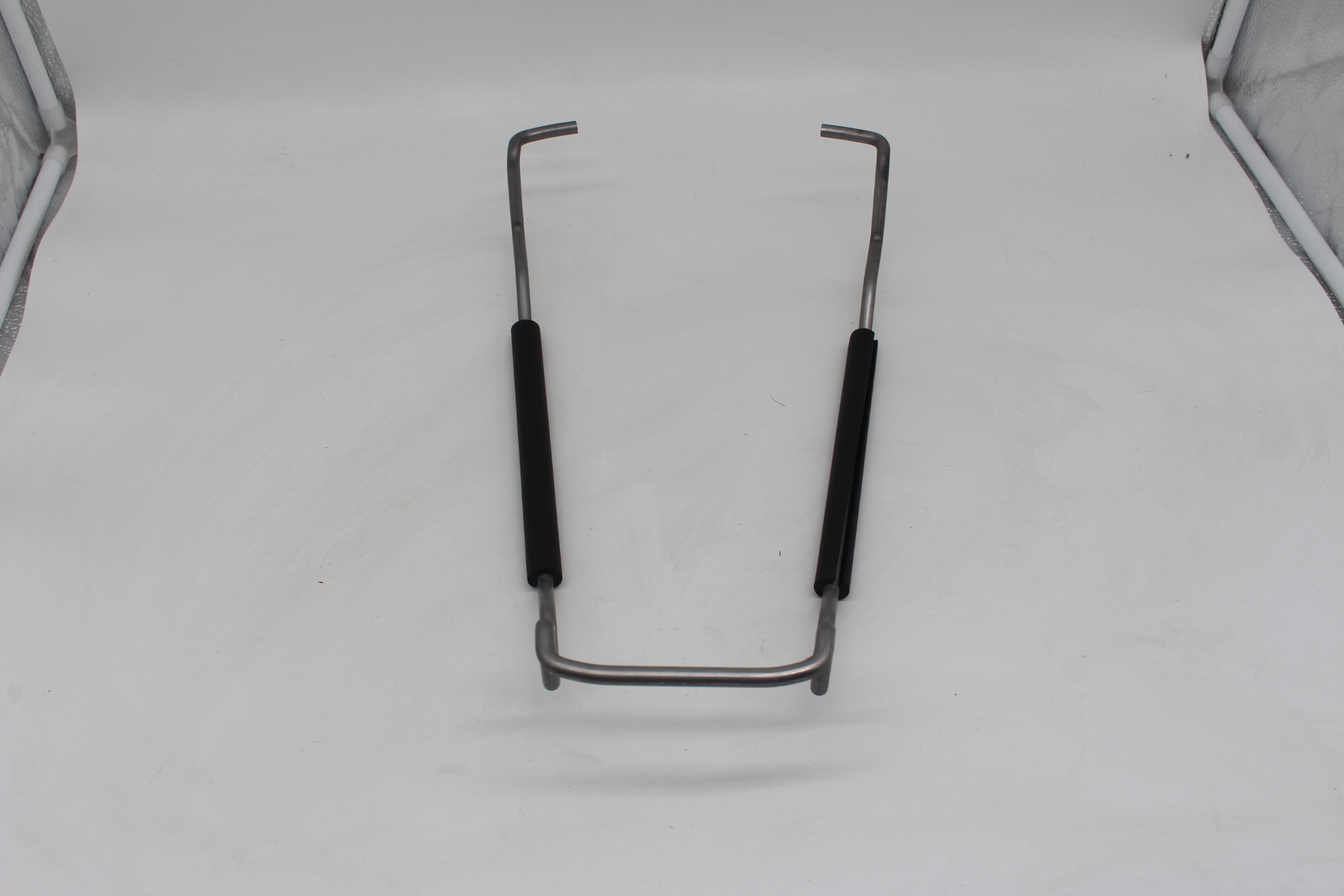 Peugeot 206 3-Türer oberer Halter für Notrad 7603J6 NEU NOS NEW