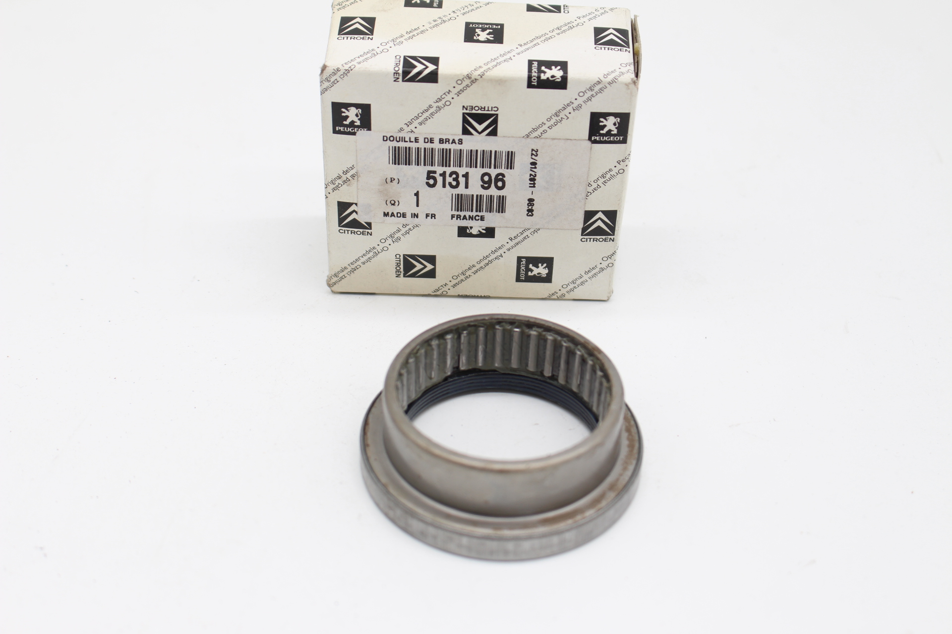 Peugeot / Citroen Lagerbuchse, Schwingarm 513196 NEU NOS NEW OEM