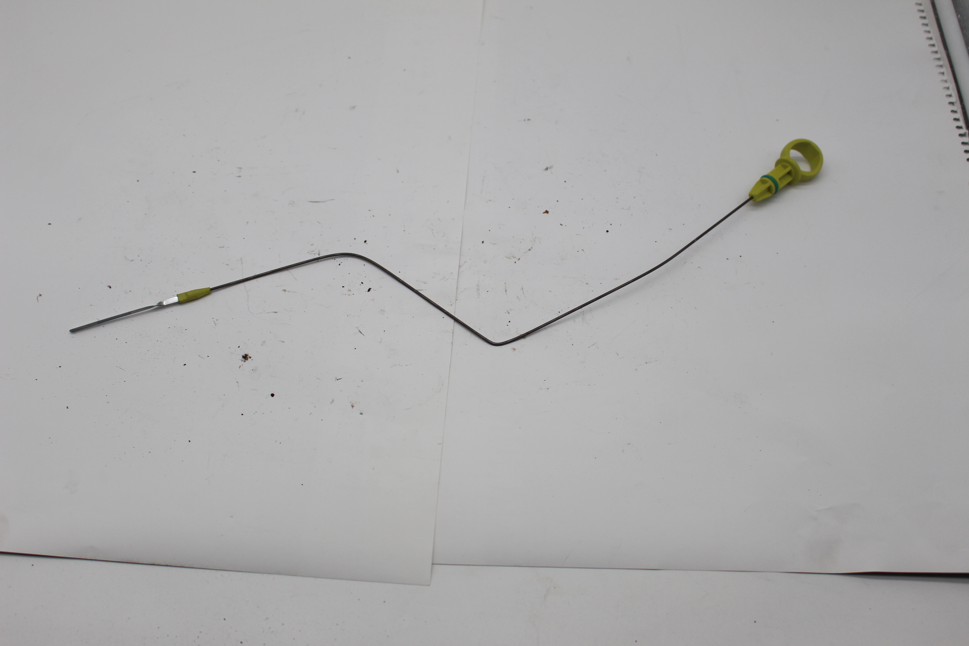 Peugeot / Citroen Ölpeilstab Ölmessstab 9809897580 NEU NOS NEW OEM