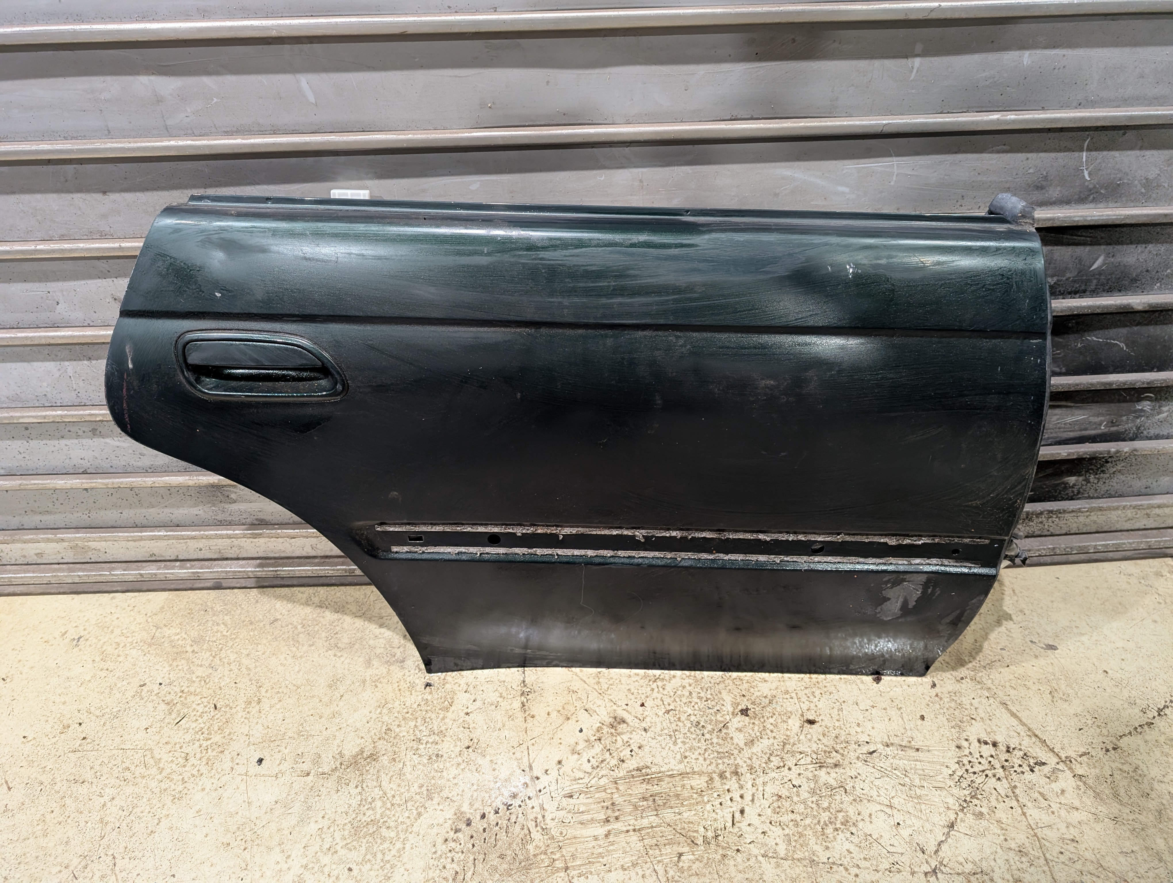 Tür hinten rechts grün für Subaru Legacy 2 BD BG 1994–1998